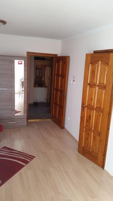 Boglarka Apartman Гайдусобосло Екстер'єр фото
